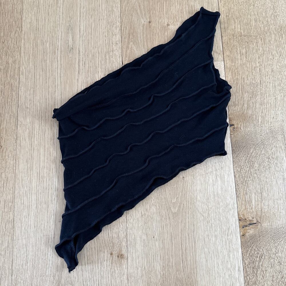 Superdown Top One Shoulder Asymmetrical Frill Sel Size XS Black
